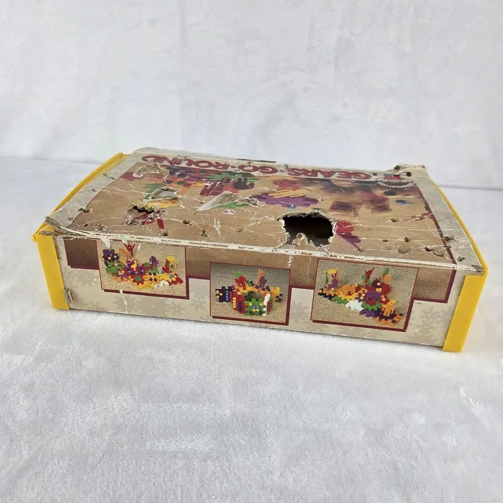 Vintage Discovery Toys Gears Go Round Building Set 97 Pieces w/ Original Box
